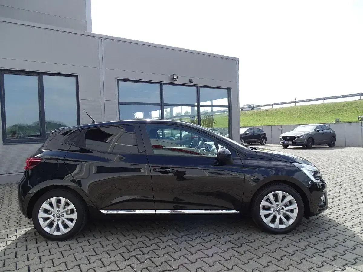 Gebraucht Renault Clio V Experience 91 PS (66 kW) 2021 Schwarz Kleinwagen