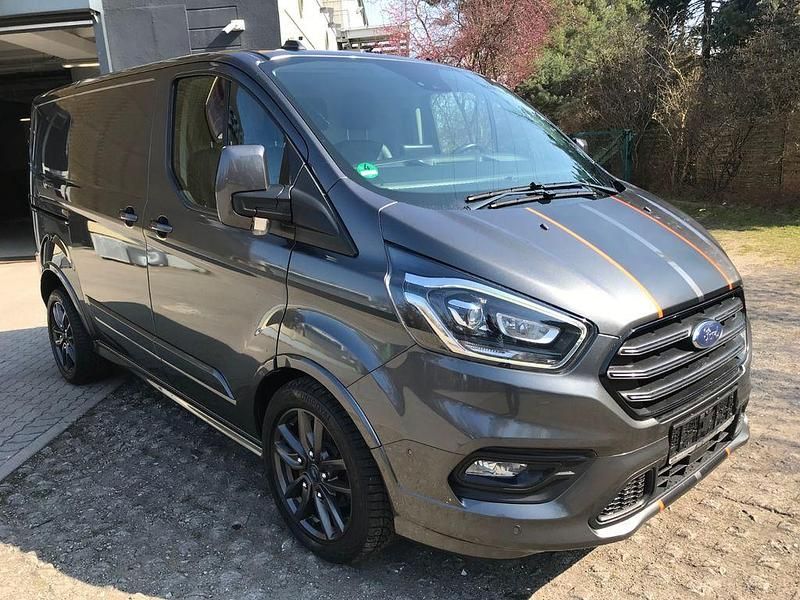 Gebraucht Ford Transit Custom Limited 185 PS (136 kW) 2021 Van / Kleinbus