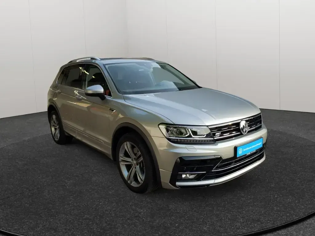 Gebraucht VW Tiguan Highline 190 PS (139 kW) 2019 Silber SUV