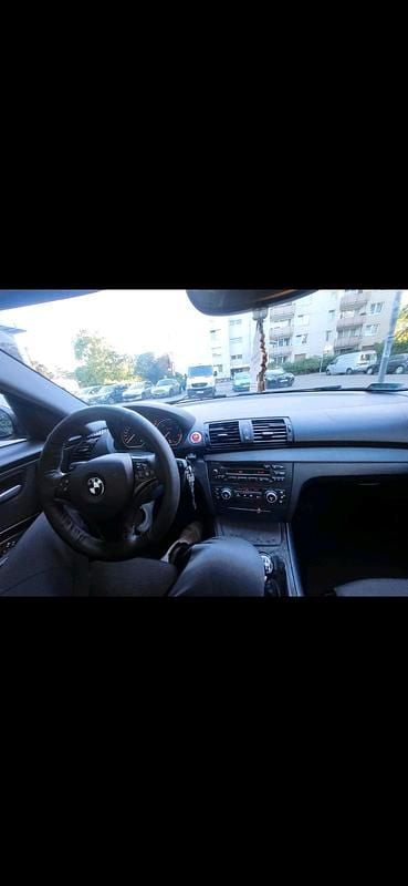 Gebraucht BMW 120 177 PS (130 kW) 2008 Silber Kleinwagen