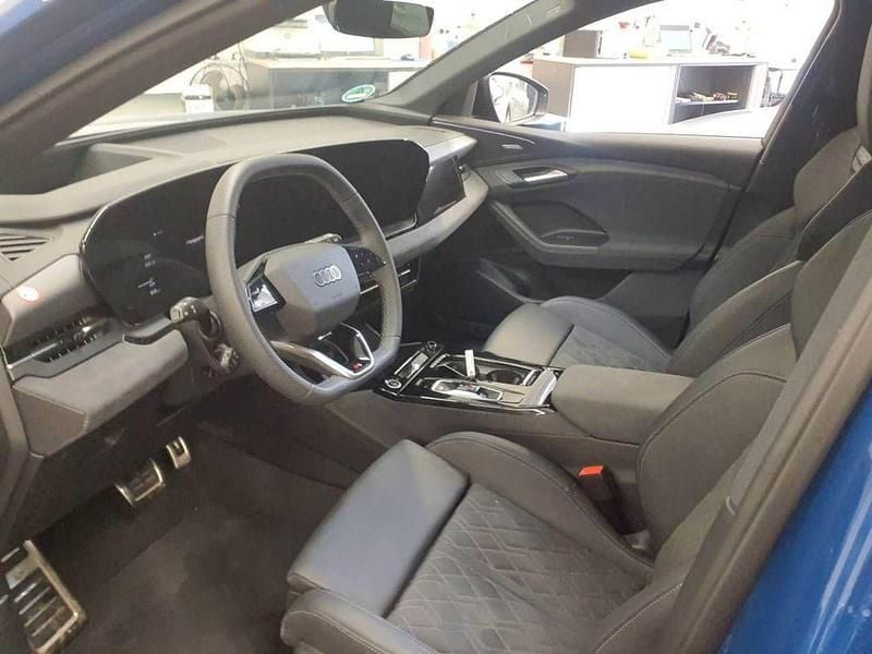 Gebraucht Audi Q6 e-tron Ambiente 284 kW (387 PS) 2025 Ascariblau metallic SUV