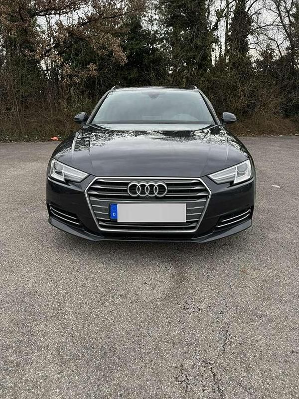 Gebraucht Audi A4 Sport 150 PS (110 kW) 2016 Grau Kombi