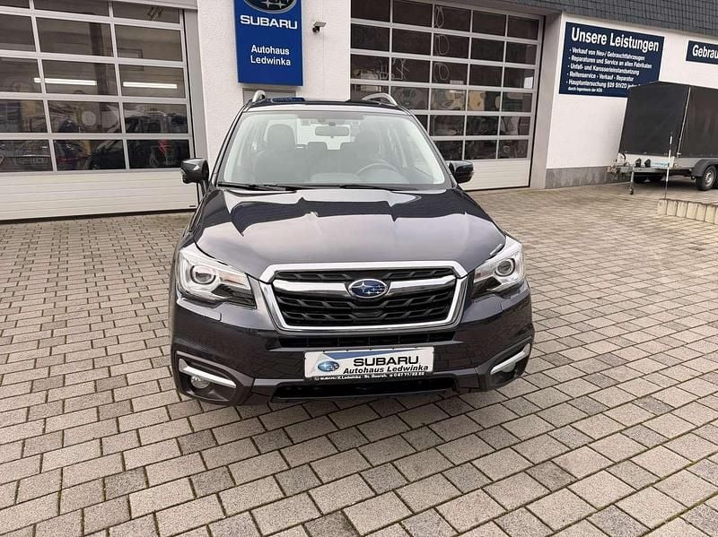 Dark grey Gebraucht 2019 Subaru Forester Exclusive+ SUV | 21.600 € (Fairer Preis) - Bild 1/4
