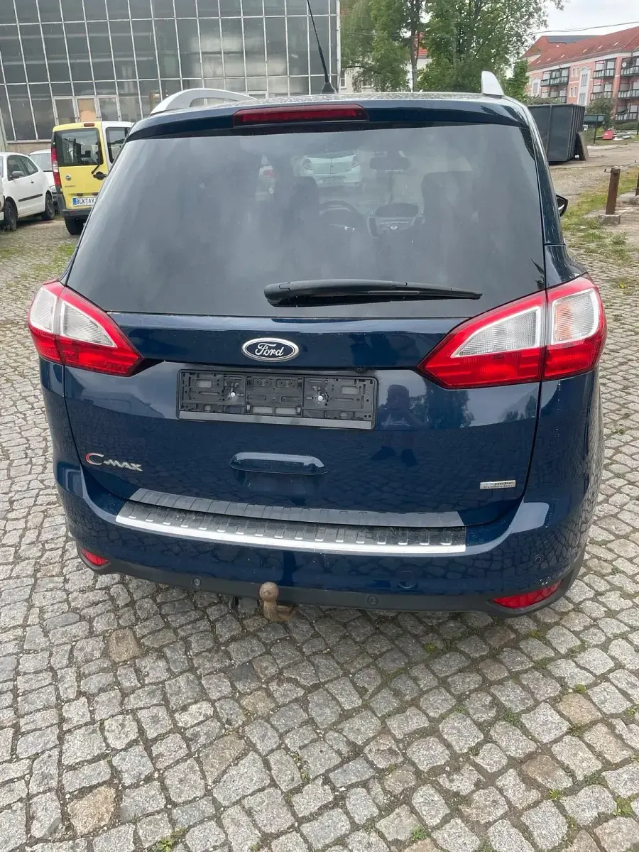 Używany Ford Grand C-Max 150 KM (110 kW) 2012 Niebieski Minivan