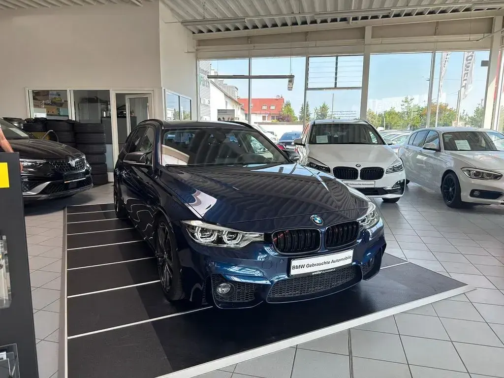 Gebraucht BMW 320 184 PS (135 kW) 2018 Blau Limousine