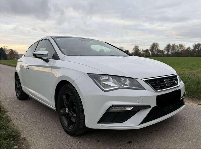 Weiß Gebraucht 2017 Seat Leon FR Coupé | 8.600 € (Fairer Preis) - Bild 1/4