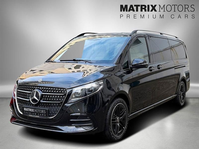 Schwarz Neu 2025 Mercedes V300 Exclusive Van / Kleinbus | 114.850 € (Etwas zu teuer) - Bild 1/4