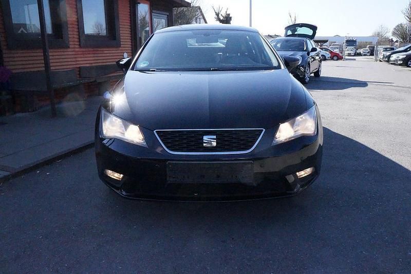 Gebraucht Seat Leon Style 105 PS (77 kW) 2013 Schwarz Limousine