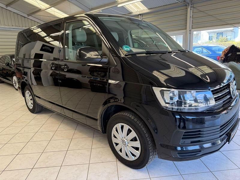 Gebraucht VW T6 Comfortline 150 PS (110 kW) 2016 Schwarz Van