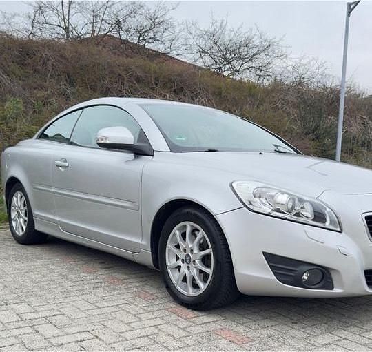 Gebraucht Volvo C70 136 PS (100 kW) 2010 Silber Cabrio