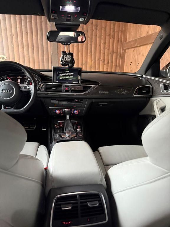 Gebraucht Audi RS6 Ambiente 560 PS (411 kW) 2014 Grau Kombi