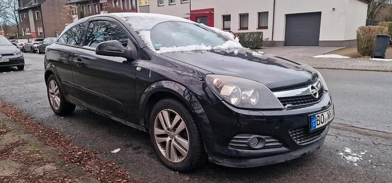 Schwarz Gebraucht 2009 Opel Astra GTC Sport Coupé | 2.150 € (Superpreis) - Bild 1/4