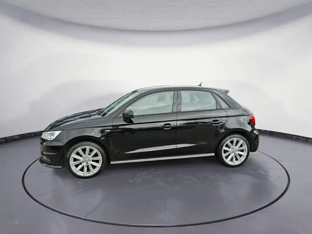 Gebraucht Audi A1 Sportback Admired 95 PS (69 kW) 2017 Kleinwagen