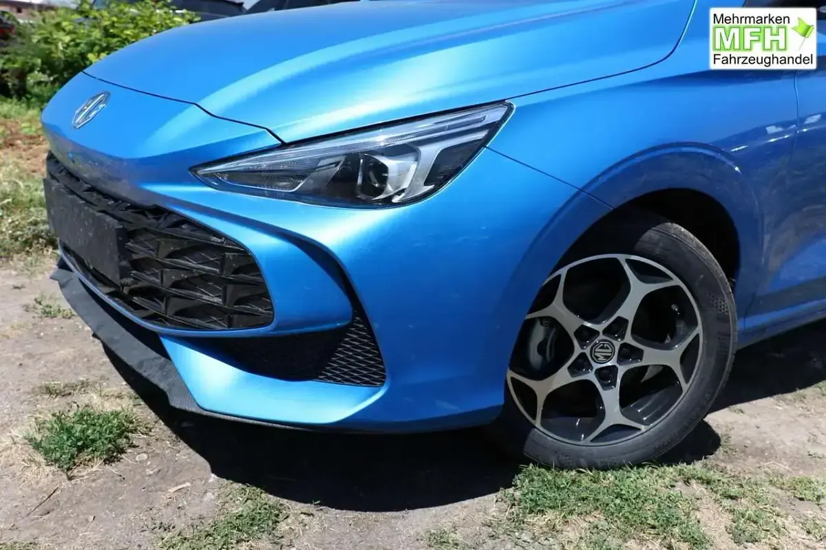 Neu MG MG3 Luxury 102 PS (75 kW) 2026 Como blue Kleinwagen