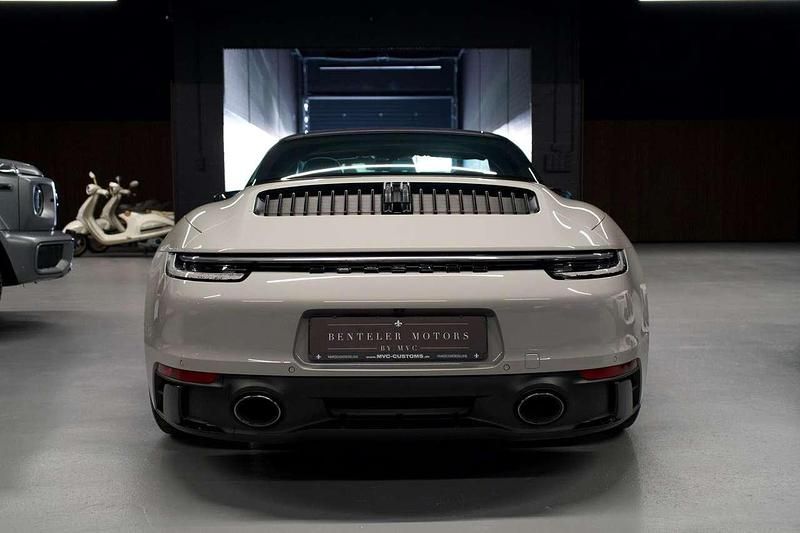 Gebraucht Porsche 992 480 PS (353 kW) 2022 Kreide Coupé