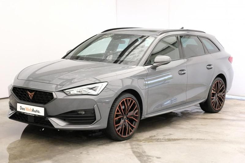 Usata Cupra Leon 245 CV (180 kW) 2020 Grigio Station wagon