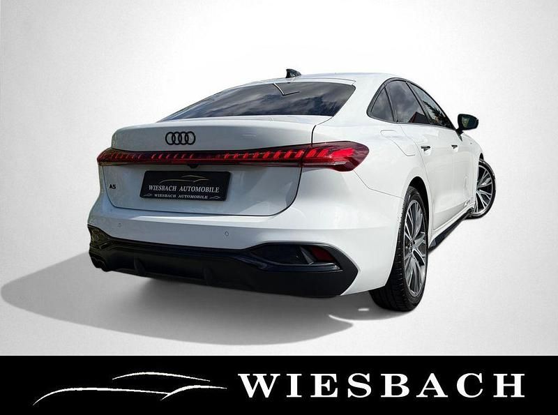 Gebraucht Audi A5 Edition .1 204 PS (150 kW) 2025 Gletscherweiß metallic Limousine