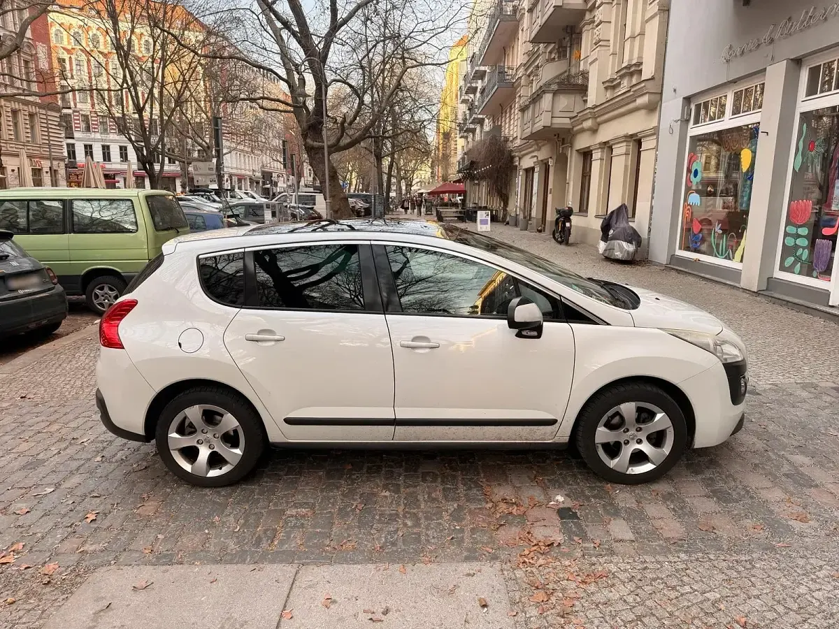 Gebraucht Peugeot 3008 120 PS (88 kW) 2012 Weiß Kombi