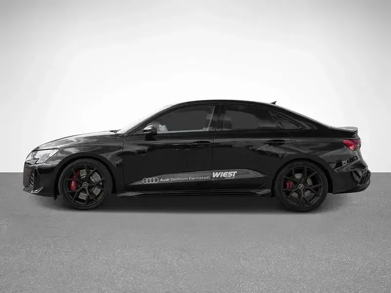 Gebraucht Audi RS3 Sport 400 PS (294 kW) 2026 Schwarz Limousine