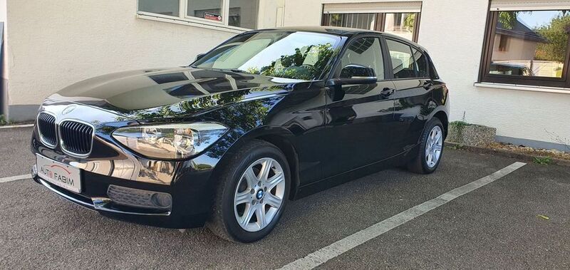 Schwarz Gebraucht 2013 BMW 116 Kleinwagen | 9.950 € (Fairer Preis) - Bild 1/4