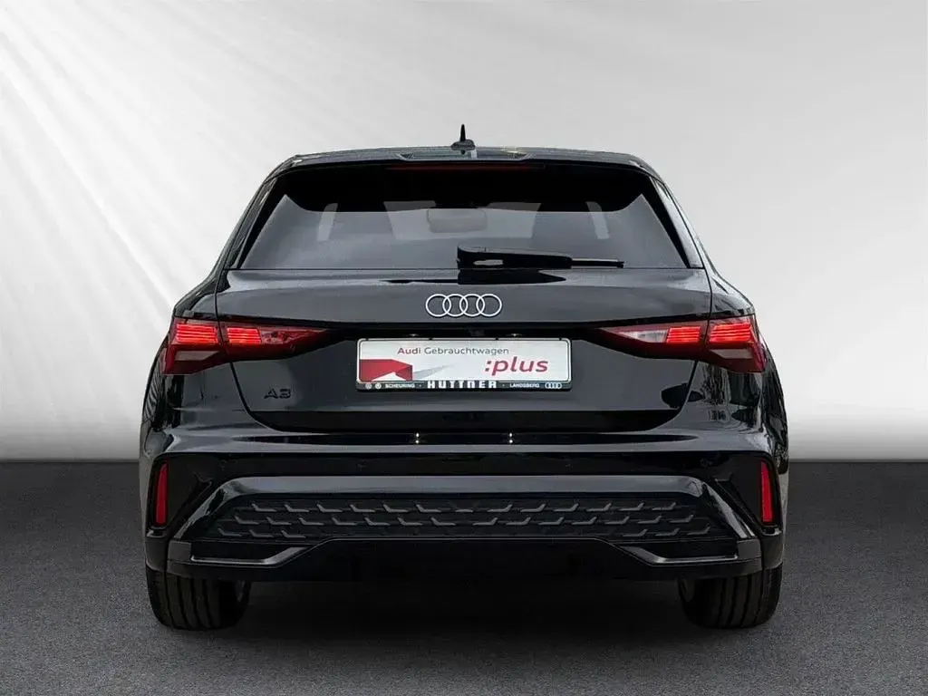 Gebraucht Audi A3 S-Line 150 PS (110 kW) 2025 Mythosschwarz Limousine