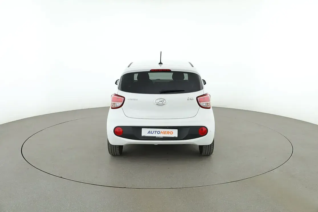 Gebraucht Hyundai i10 YES! 87 PS (63 kW) 2019 Weiß Kleinwagen
