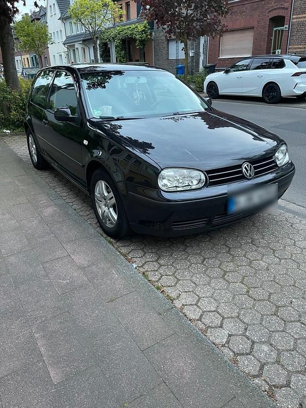 Gebraucht VW Golf IV 2002 Schwarz Kleinwagen