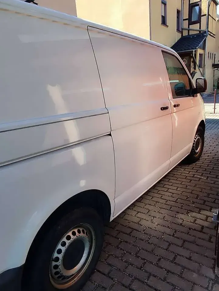 Gebraucht VW T5 131 PS (96 kW) 2008 Weiß Van