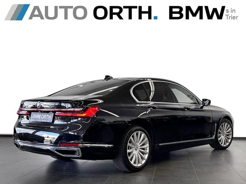 Gebraucht BMW 730 286 PS (210 kW) 2022 Schwarz Limousine