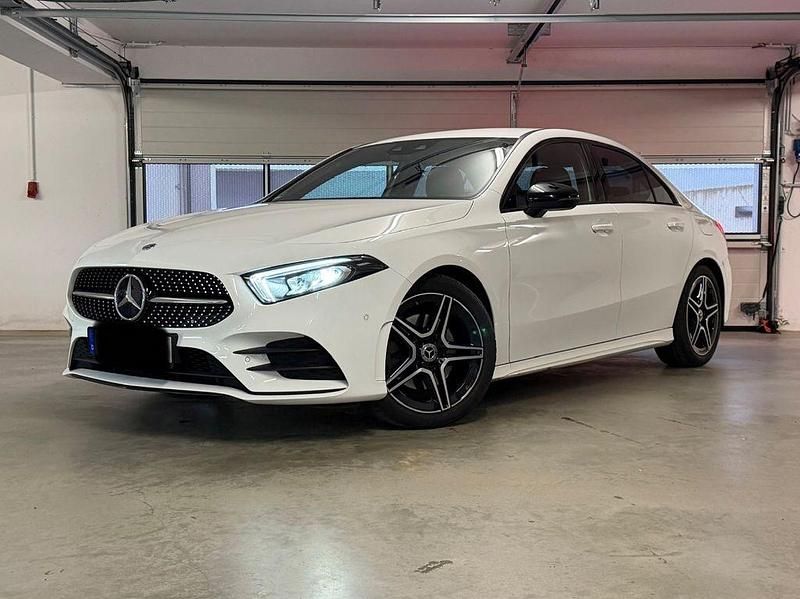 Gebraucht Mercedes A220 AMG 190 PS (139 kW) 2020 Weiß Limousine