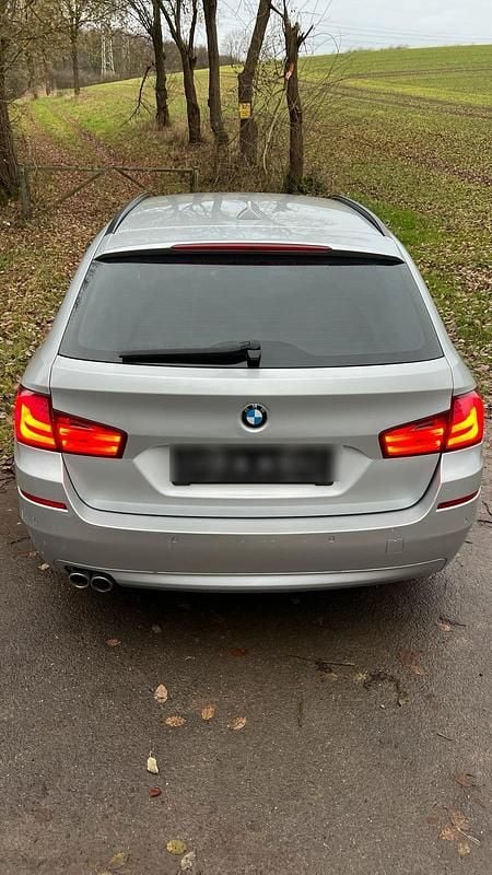 Gebraucht BMW 525 204 PS (150 kW) 2011 Silber Kombi