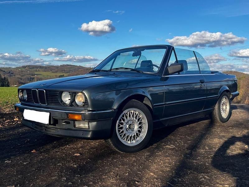 Gebraucht BMW 325 Basis 170 PS (125 kW) 1988 Grau Cabrio