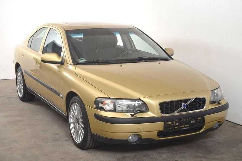 Gebraucht Volvo S60 200 PS (147 kW) 2004 Gold Limousine