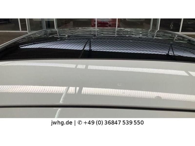 Gebraucht Mercedes E250 AMG 218 PS (160 kW) 2021 Polarweiss Limousine