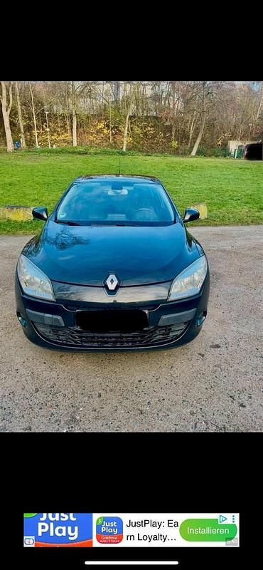 Schwarz Gebraucht 2009 Renault Mégane Limousine | 2.300 € (Guter Preis) - Bild 1/4