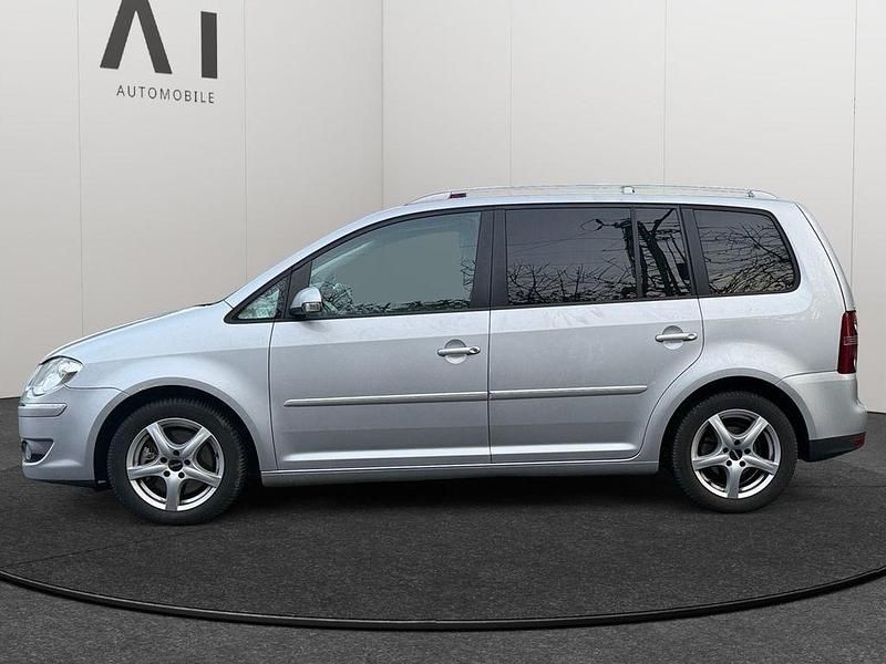 Gebraucht VW Touran Highline 170 PS (125 kW) 2008 Silber Van / Kleinbus