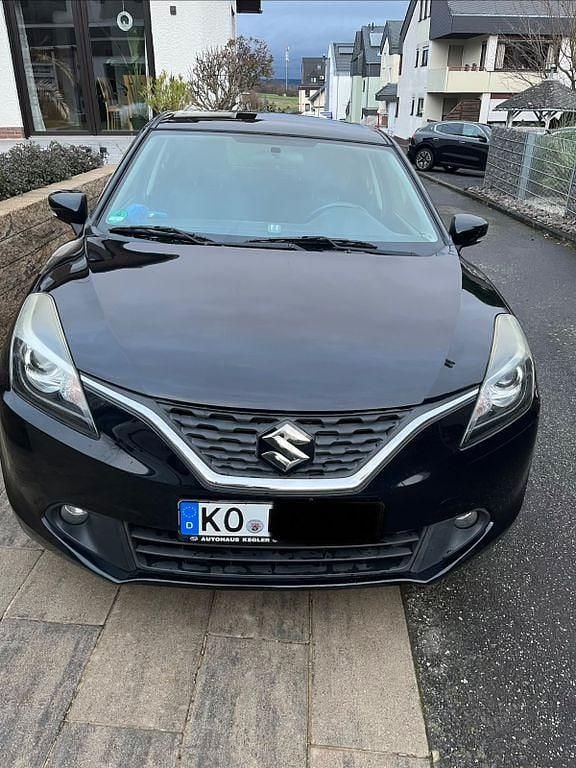 Schwarz Gebraucht 2017 Suzuki Baleno Comfort Limousine | 8.000 € (Fairer Preis) - Bild 1/4