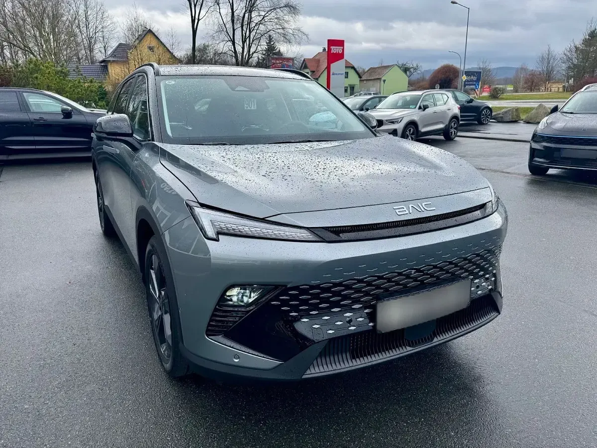 Gebraucht Baic X55 177 PS (130 kW) 2026 Grau metallic SUV