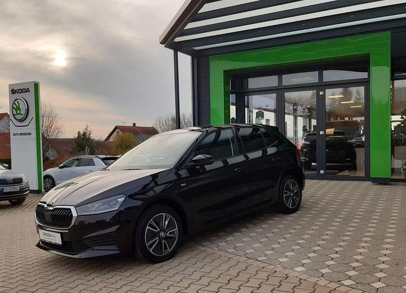 Schwarz Gebraucht 2024 Skoda Fabia Tour Limousine | 18.390 € (Fairer Preis) - Bild 1/4