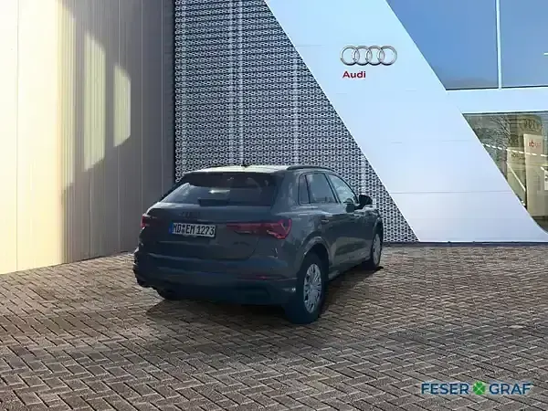 Gebraucht Audi Q3 S-Line 150 PS (110 kW) 2025 Chronosgrau metallic SUV