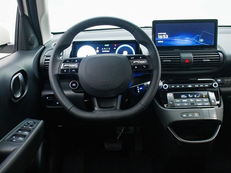 Neu Hyundai Inster 83 kW (114 PS) 2025 Metallic Kleinwagen