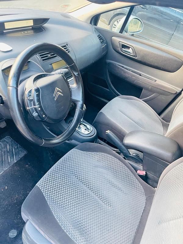 Gebraucht Citroën C4 98 PS (72 kW) 2007 Silber Limousine