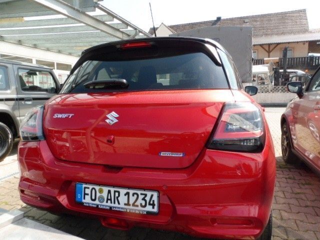 Brugt Suzuki Swift 83 HK (61 kW) 2024 Rød Hatchback