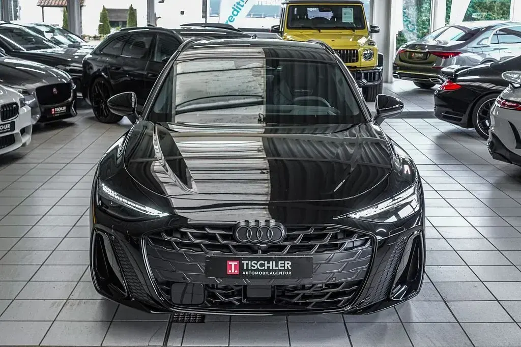 Neu Audi A6 Sport 367 PS (269 kW) 2026 Schwarz Kombi