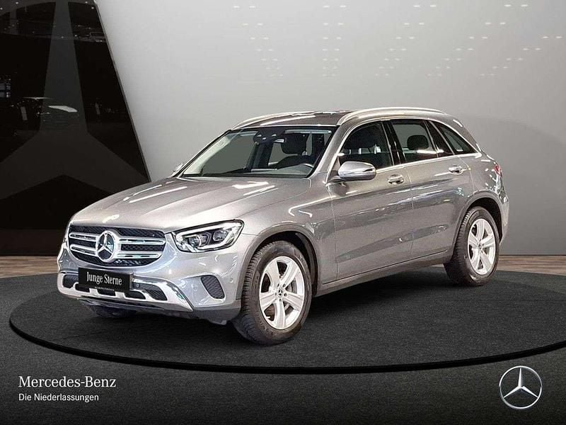 Gebraucht Mercedes GLC220 194 PS (142 kW) 2021 Grau SUV