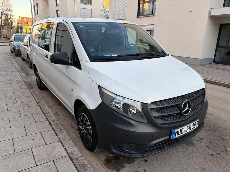 Second-hand Mercedes Vito 136 CP (100 kW) 2015 Alb Van