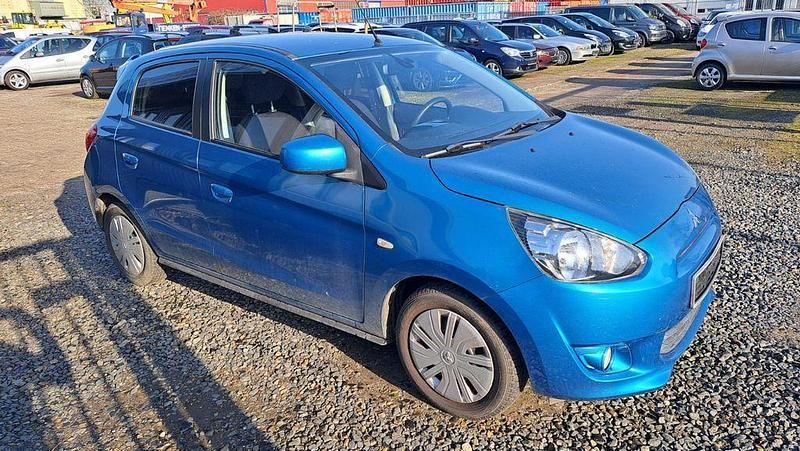 Gebraucht Mitsubishi Space Star 80 PS (58 kW) 2013 Blau Van / Kleinbus