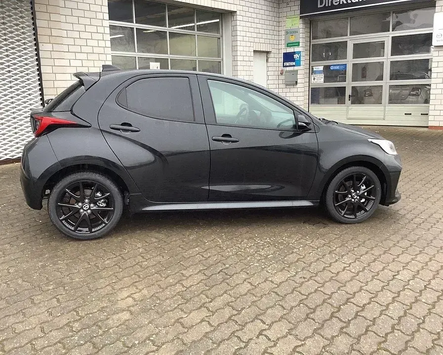Gebraucht Mazda 2 Homura-Line 116 PS (85 kW) 2024 Schwarz Limousine