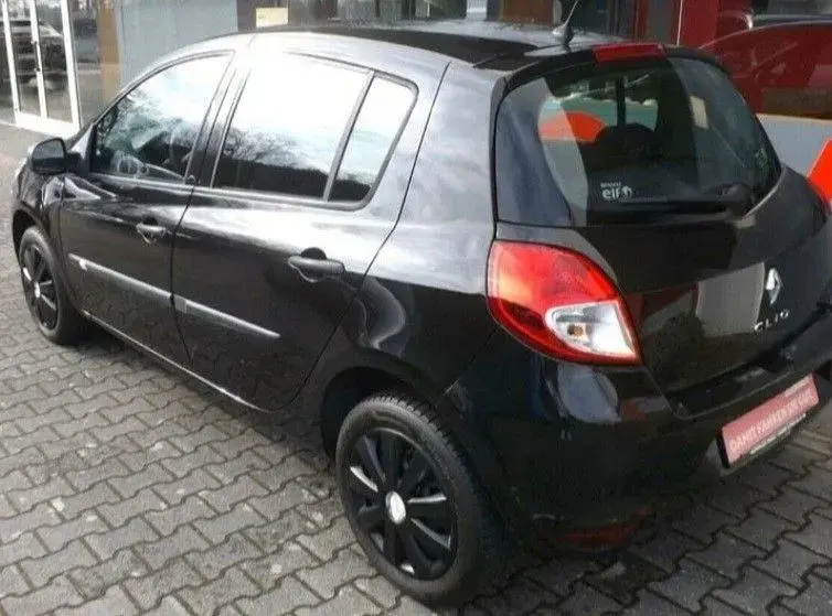 Gebraucht Renault Clio IV 75 PS (55 kW) 2012 Schwarz Kleinwagen