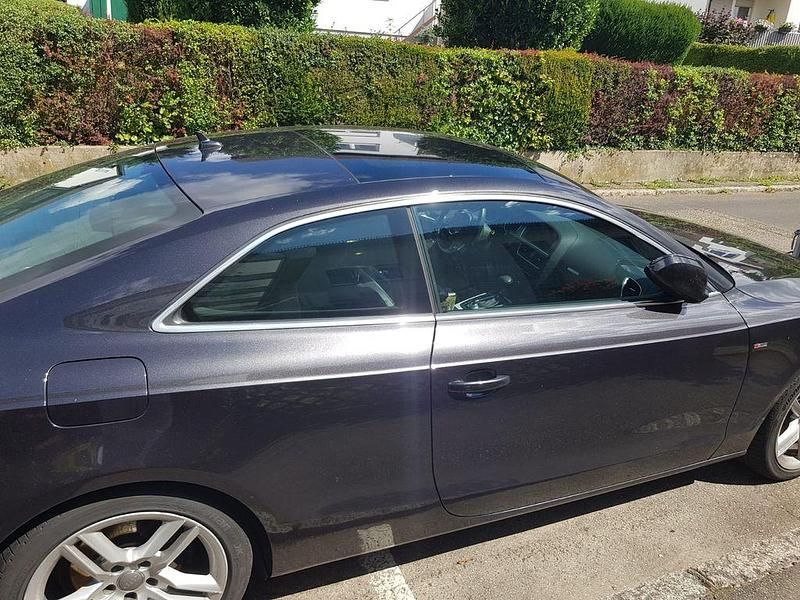 Second-hand Audi A5 Sport 245 CP (180 kW) 2012 Negru Coupe